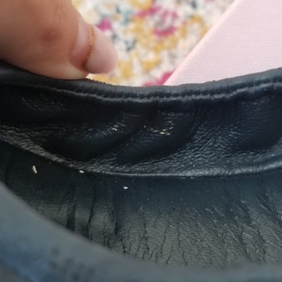 Authentic Louis Vuitton Leather Navy Elba Flats 37 - Picture 5 of 11